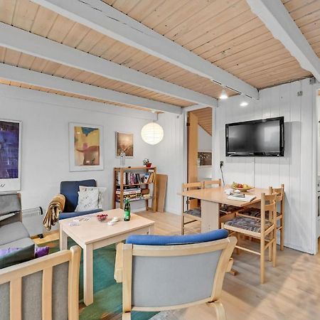 Nice Home In Hemmet With Kitchen Kültér fotó
